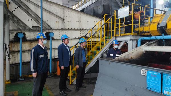 陜煤建設(shè)洗選煤運(yùn)營(yíng)公司:打贏攻堅(jiān)戰(zhàn)，跑出“加速度”，決戰(zhàn)決勝年度目標(biāo)