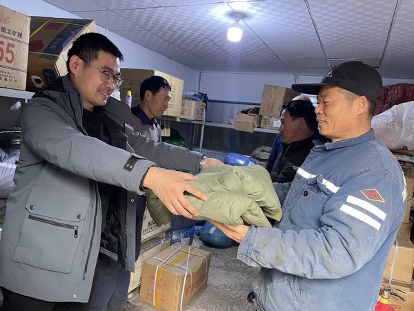 陜煤建設(shè)礦建二公司：實(shí)干聚民意 真情暖人心