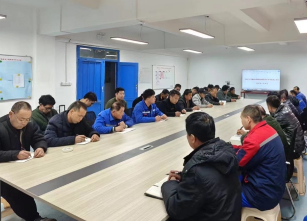 陜煤建設礦建三公司推出“收心套餐”開啟“奮斗模式”