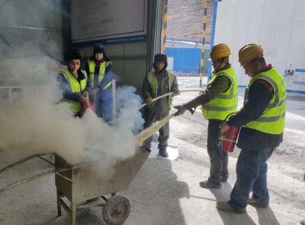 陜煤建設(shè)礦建三公司：防“?！被半U(xiǎn)” 強(qiáng)化春夏安全防線