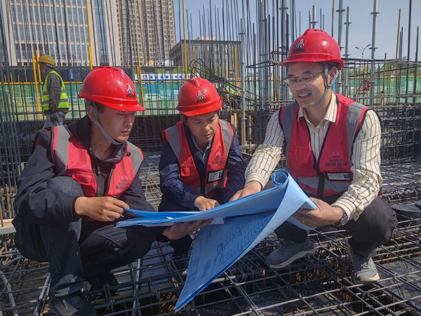 陜煤建設(shè)榆林公司榆溪圣境項目部：堅守現(xiàn)場，做質(zhì)量的捍衛(wèi)者