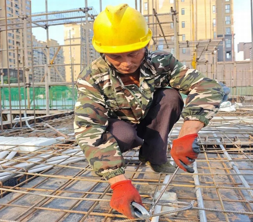 立冬，建筑工人的堅(jiān)守