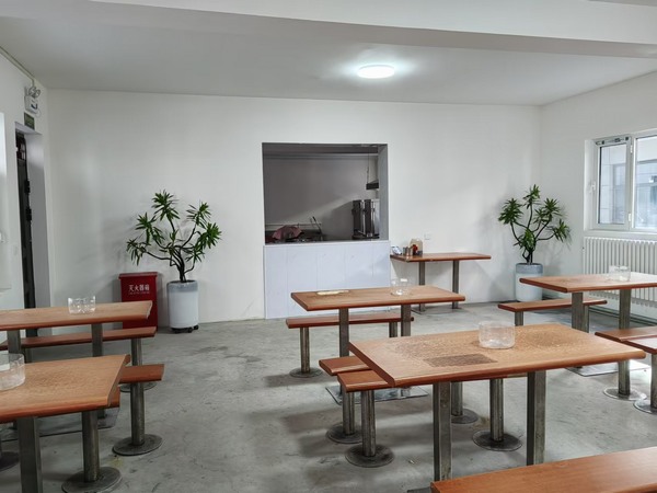 陜煤建設(shè)煤礦運(yùn)營服務(wù)分公司：聚力辦實(shí)事 讓這個(gè)冬天不再“冷”