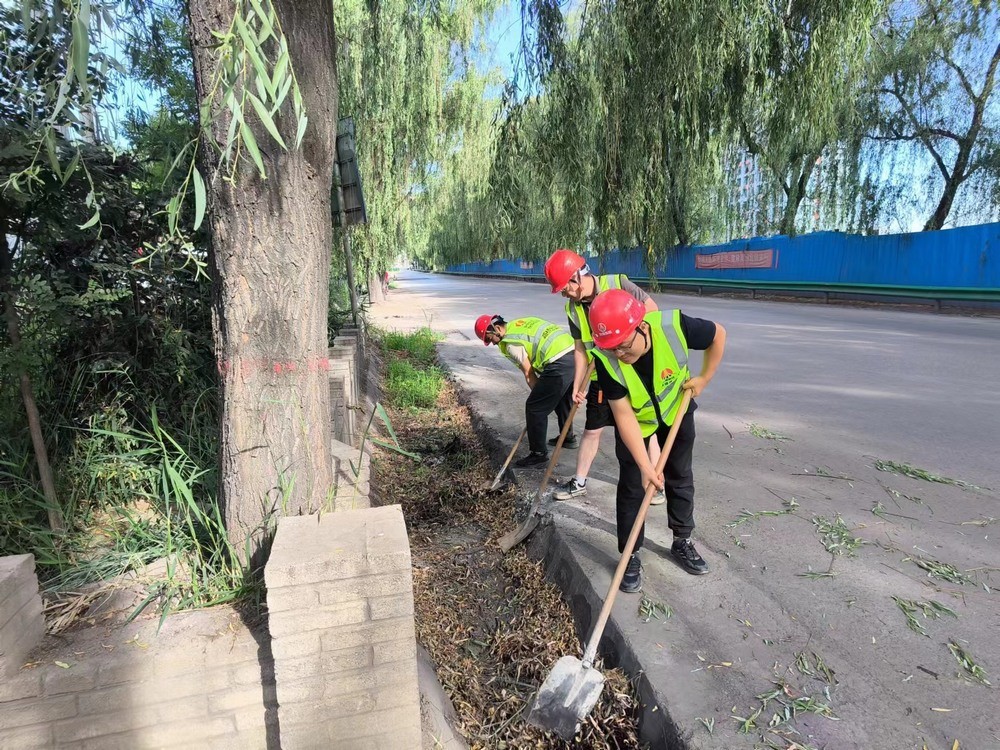 陜煤建設(shè)路橋分公司：青春奮進(jìn)正當(dāng)時(shí)，勇?lián)姑癸L(fēng)采