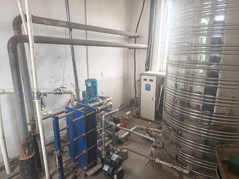 陜煤建設(shè)洗選煤運(yùn)營公司紅柳林洗煤廠項(xiàng)目部：精細(xì)化推進(jìn)供暖保障，筑牢冬季溫暖防線