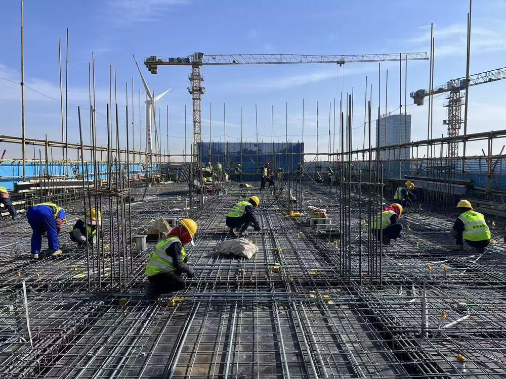 春拂塞上啟新程  實(shí)干篤行勇?tīng)?zhēng)先